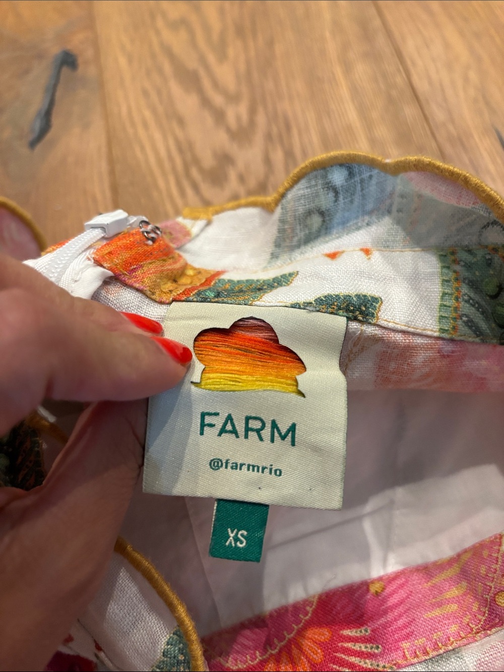 FARM Rio White Skater Skirt with Pink, Orange & Green Floral Print - Picture 2 of 3